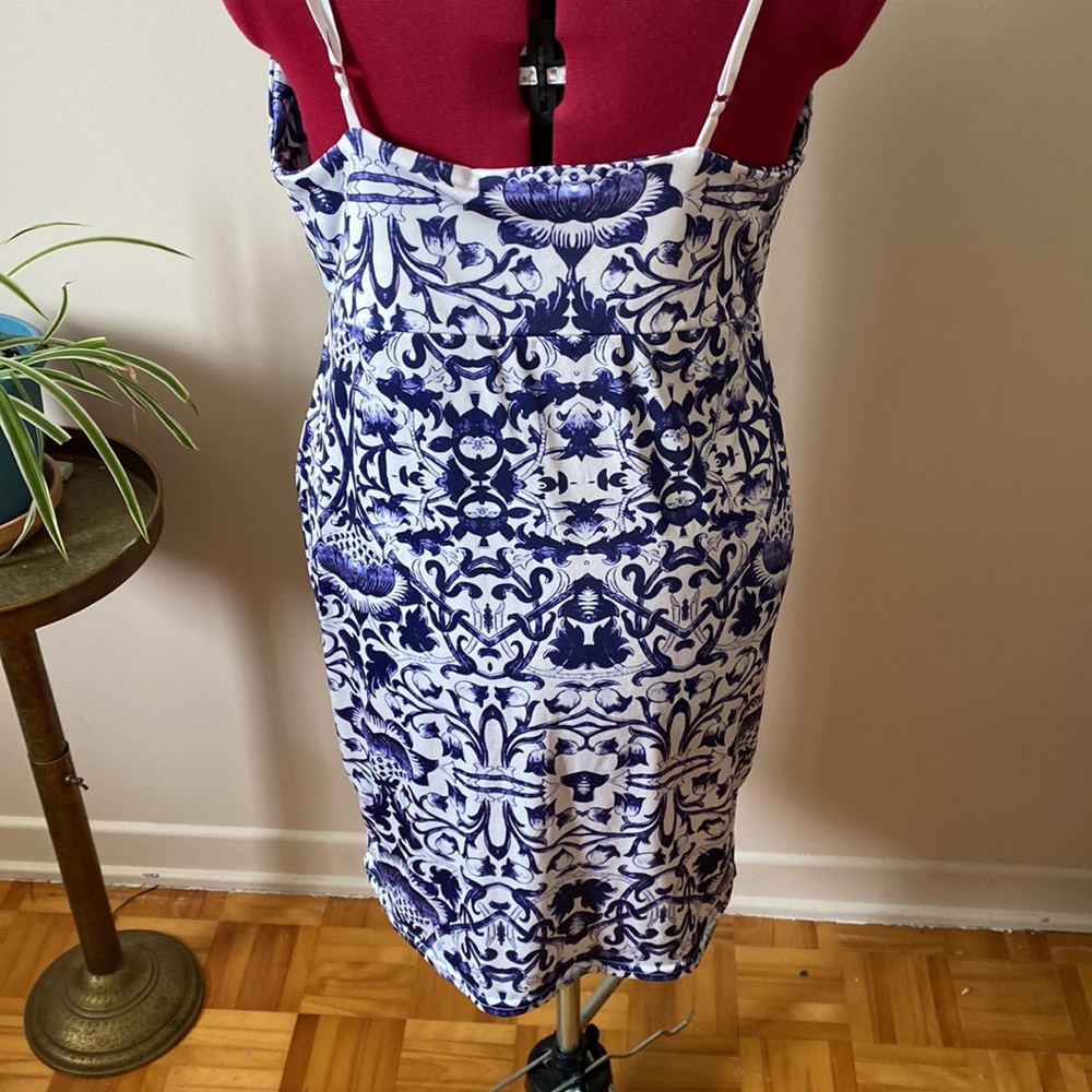 Missguided body con dress - Picture 2 of 4